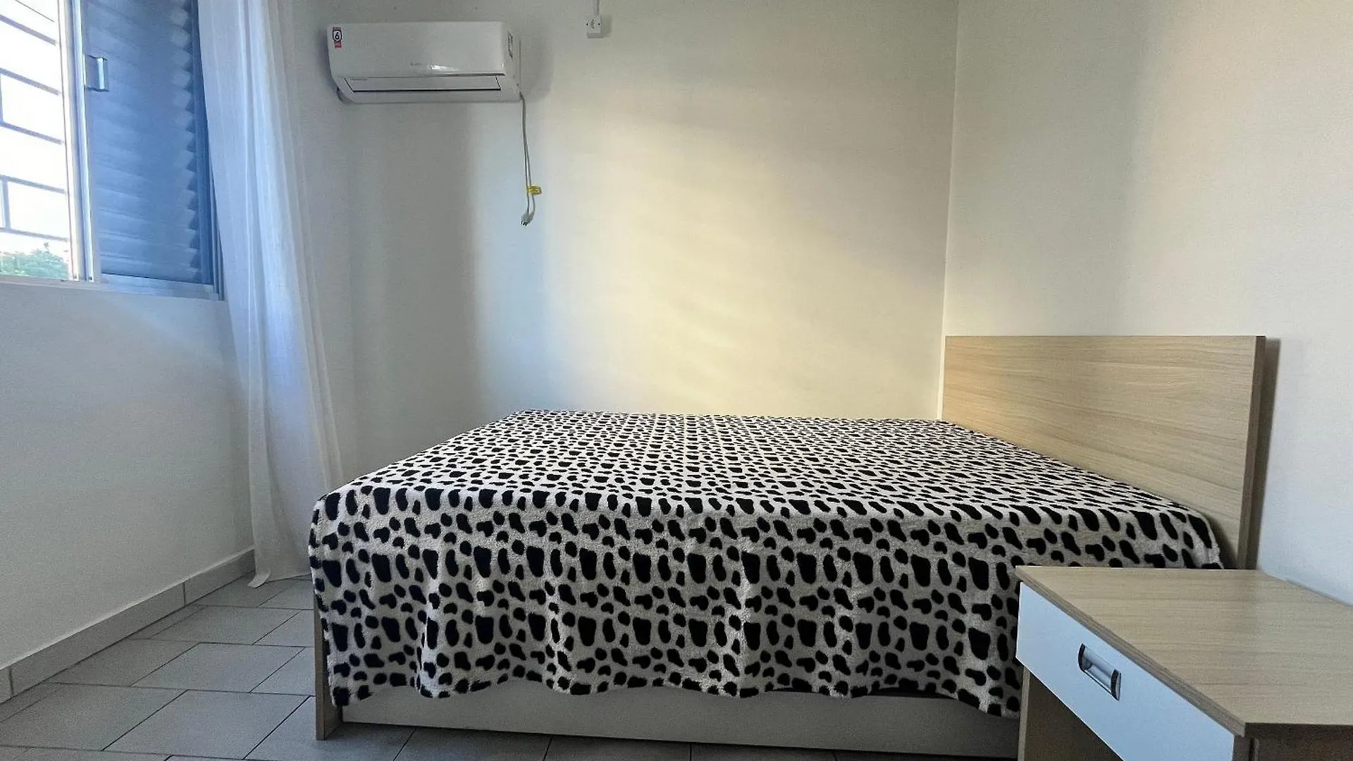 דירה בומבינאס B208 - Apto 2 Quartos Bombas Perto Do Mar - Sc